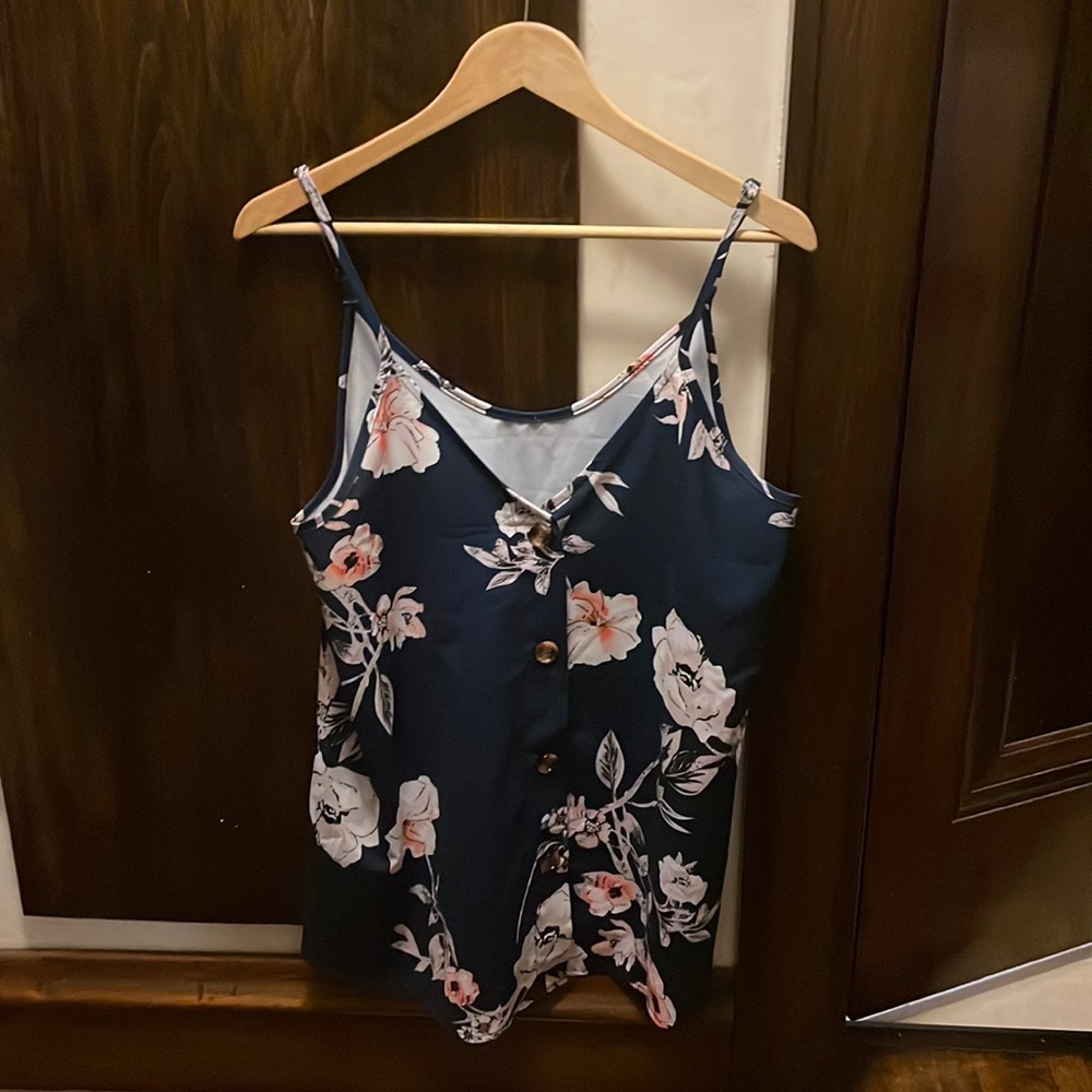floral tank top
